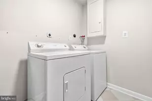1604 Valencia Way, Reston, VA 20190 - Photo 50