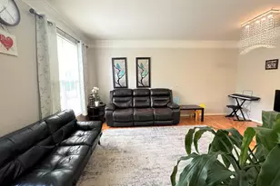 2386 Woodland Pond Ln, Herndon, VA 20171 - Photo 2
