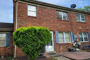 9711 Hagel Cir, Lorton, VA 22079 - Photo 1
