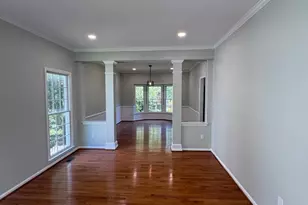 13918 Rock Brook Ct, Clifton, VA 20124 - Photo 4