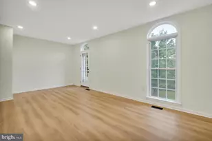 9347 Peter Roy Ct, Burke, VA 22015 - Photo 12