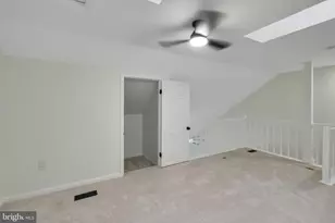 9347 Peter Roy Ct, Burke, VA 22015 - Photo 22