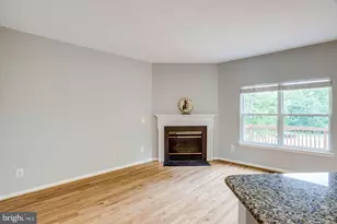 12476 Casbeer Dr, Fairfax, VA 22033 - Photo 14