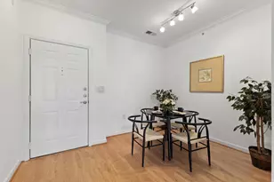 12949 Centre Park Cir, Herndon, VA 20171 - Photo 2