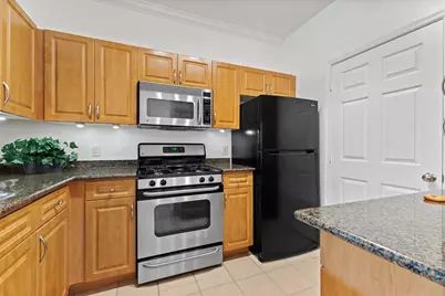 12949 Centre Park Circle #404, Herndon, VA 20171 - Photo 8