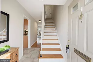 8230 Carrleigh Pkwy, Springfield, VA 22152 - Photo 6