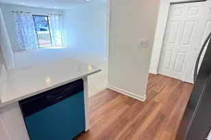 5772 Rexford Ct, Springfield, VA 22152 - Photo 4