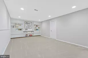 8422 Blevins Way Ct, Vienna, VA 22182 - Photo 32