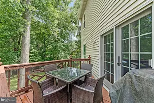 8422 Blevins Way Ct, Vienna, VA 22182 - Photo 8