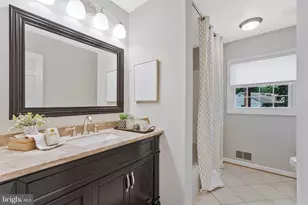 8422 Blevins Way Ct, Vienna, VA 22182 - Photo 30