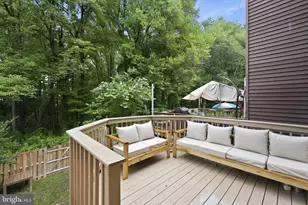 7154 Westfield Ct, Alexandria, VA 22306 - Photo 36
