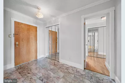 1800 Old Meadow Road #919, McLean, VA 22102 - Photo 4