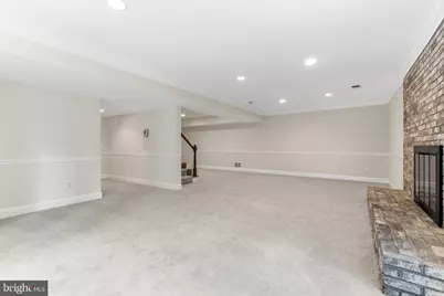 9200 Ripple Brook Road, Great Falls, VA 22066 - Photo 32