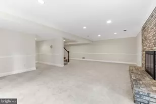 9200 Ripple Brook Rd, Great Falls, VA 22066 - Photo 32