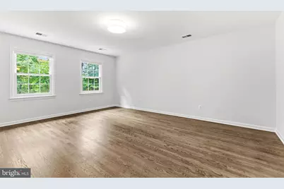 9200 Ripple Brook Road, Great Falls, VA 22066 - Photo 30