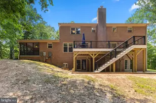 9200 Ripple Brook Rd, Great Falls, VA 22066 - Photo 36