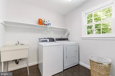 9200 Ripple Brook Road, Great Falls, VA 22066 - Photo 20