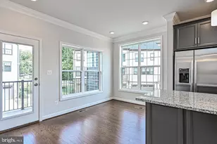 12569 Todd Ln, Fairfax, VA 22033 - Photo 16