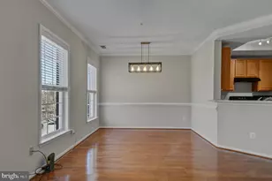 4619 Hummingbird Ln, Fairfax, VA 22033 - Photo 6