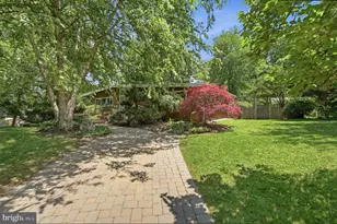 3005 Cedar Hill Rd, Falls Church, VA 22042 - Photo 2
