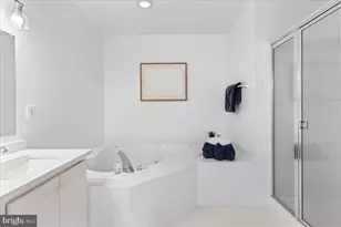 6140 Manchester Park Cir, Alexandria, VA 22310 - Photo 20