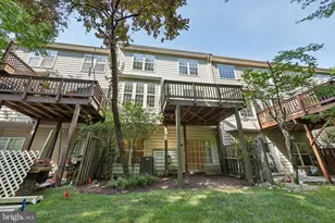 6140 Manchester Park Cir, Alexandria, VA 22310 - Photo 34
