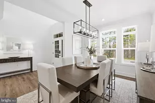 5413 Woodway Dr, Alexandria, VA 22310 - Photo 8