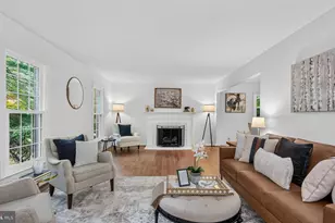 2511 Charlestown Ln, Reston, VA 20191 - Photo 8