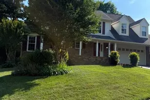 9625 Laurel Oak Pl, Fairfax Station, VA 22039 - Photo 4