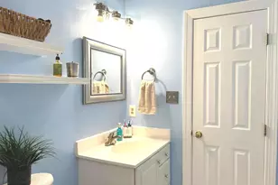 14718 Winterfield Ct, Centreville, VA 20120 - Photo 44