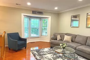14718 Winterfield Ct, Centreville, VA 20120 - Photo 12