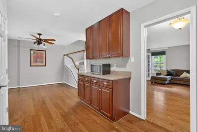 9821 Owens Court, Fairfax, VA 22031 - Photo 14