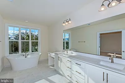 5415 Woodway Drive, Alexandria, VA 22310 - Photo 12