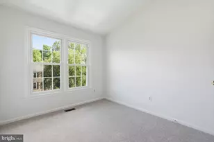 4262 Fox Lake Dr, Fairfax, VA 22033 - Photo 18