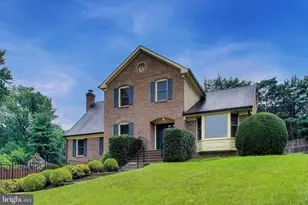 1018 Salt Meadow Ln, McLean, VA 22101 - Photo 2
