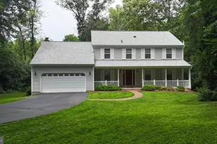 11438 Meath Dr, Fairfax, VA 22030 - Photo 2