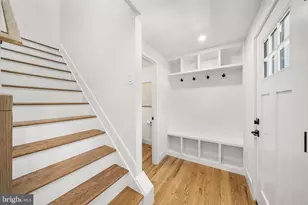 2851 Edgelea Rd, Vienna, VA 22181 - Photo 6