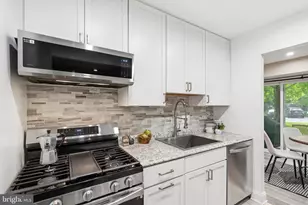 2907 Charing Cross Rd, Falls Church, VA 22042 - Photo 22