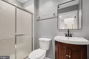 6388 Trips Way, Springfield, VA 22150 - Photo 16