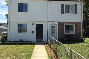 5805 Blaine Dr, Alexandria, VA 22303 - Photo 4