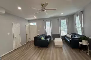 6025 McAlester Way, Centreville, VA 20121 - Photo 2