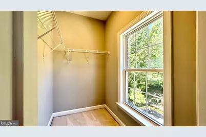 8915 Royal Hannah Lane, Fairfax, VA 22031 - Photo 18