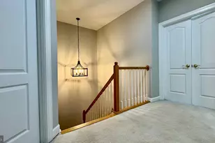 8915 Royal Hannah Ln, Fairfax, VA 22031 - Photo 26