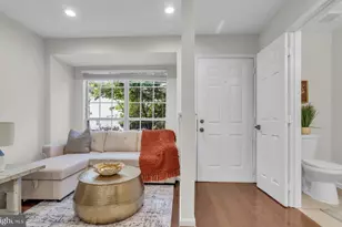 14197 Autumn Cir, Centreville, VA 20121 - Photo 28