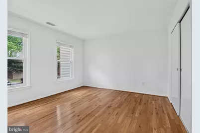 7589 Chrisland Cove, Falls Church, VA 22042 - Photo 18