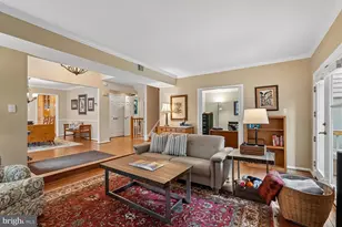 11423 Orchard Green Ct, Reston, VA 20190 - Photo 8