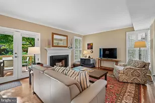 11423 Orchard Green Ct, Reston, VA 20190 - Photo 6