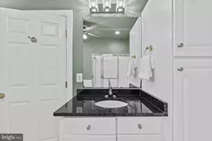 4076 Walnut Cove Cir, Fairfax, VA 22033 - Photo 42