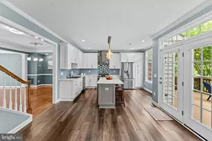 4076 Walnut Cove Cir, Fairfax, VA 22033 - Photo 16