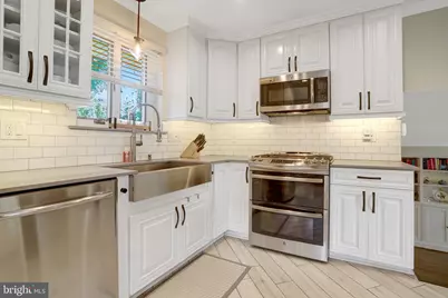 7505 Hogarth Street, Springfield, VA 22151 - Photo 12